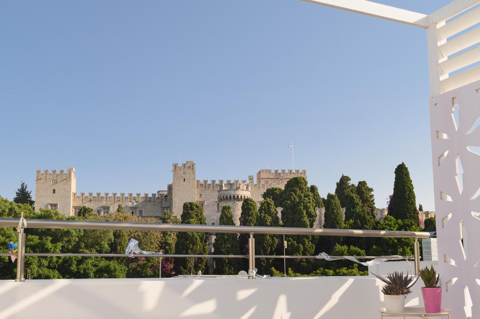 Castelo View Luxury Apt Rhodes City Buitenkant foto